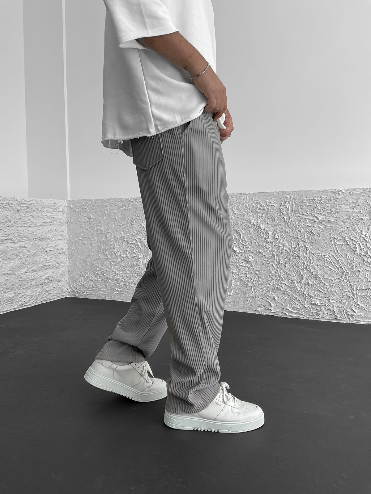 DYLAN™ | Ribbed Relaxed Fit Trousers