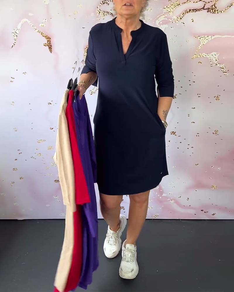 HANNA™ | Effen jurk met V-hals