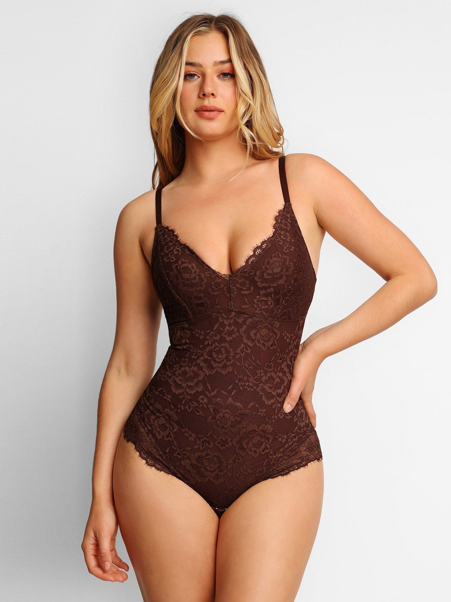 SIMONE™ | Elegante Kanten Shapebody